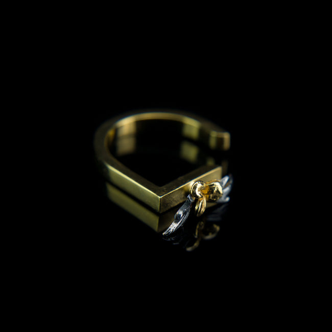 Geometric Designer Ring in 9K Gold| Flower & Black Leaves